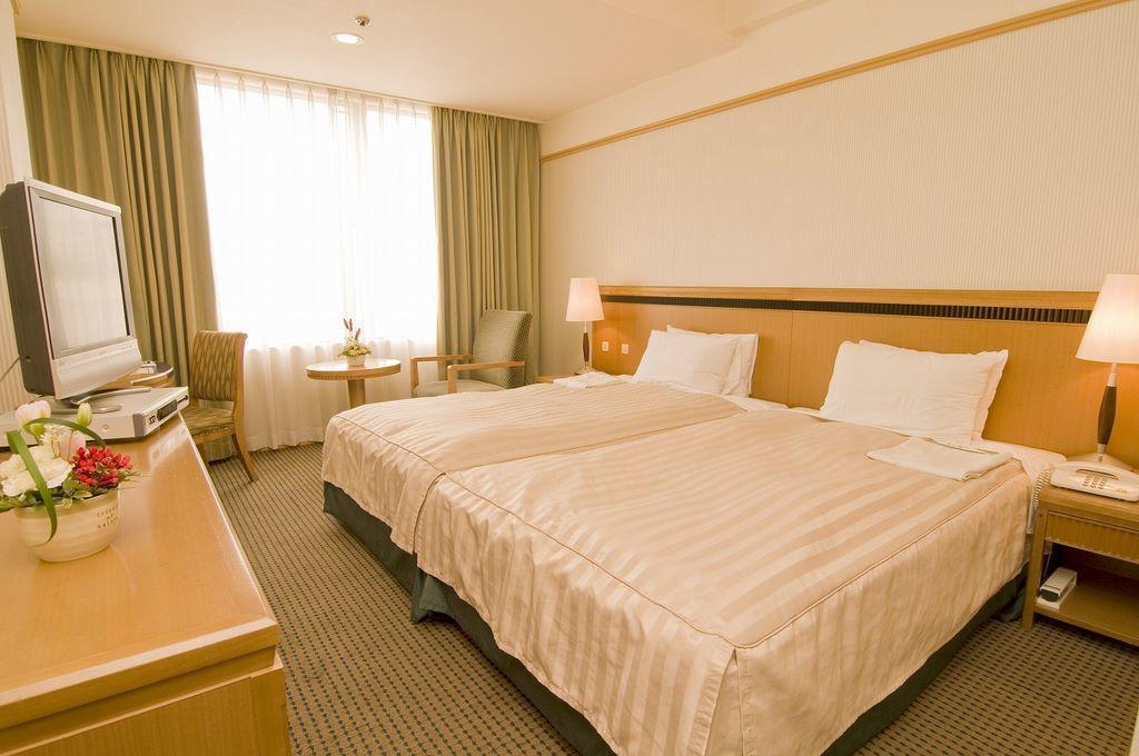 Orion Hotel Naha Exterior foto