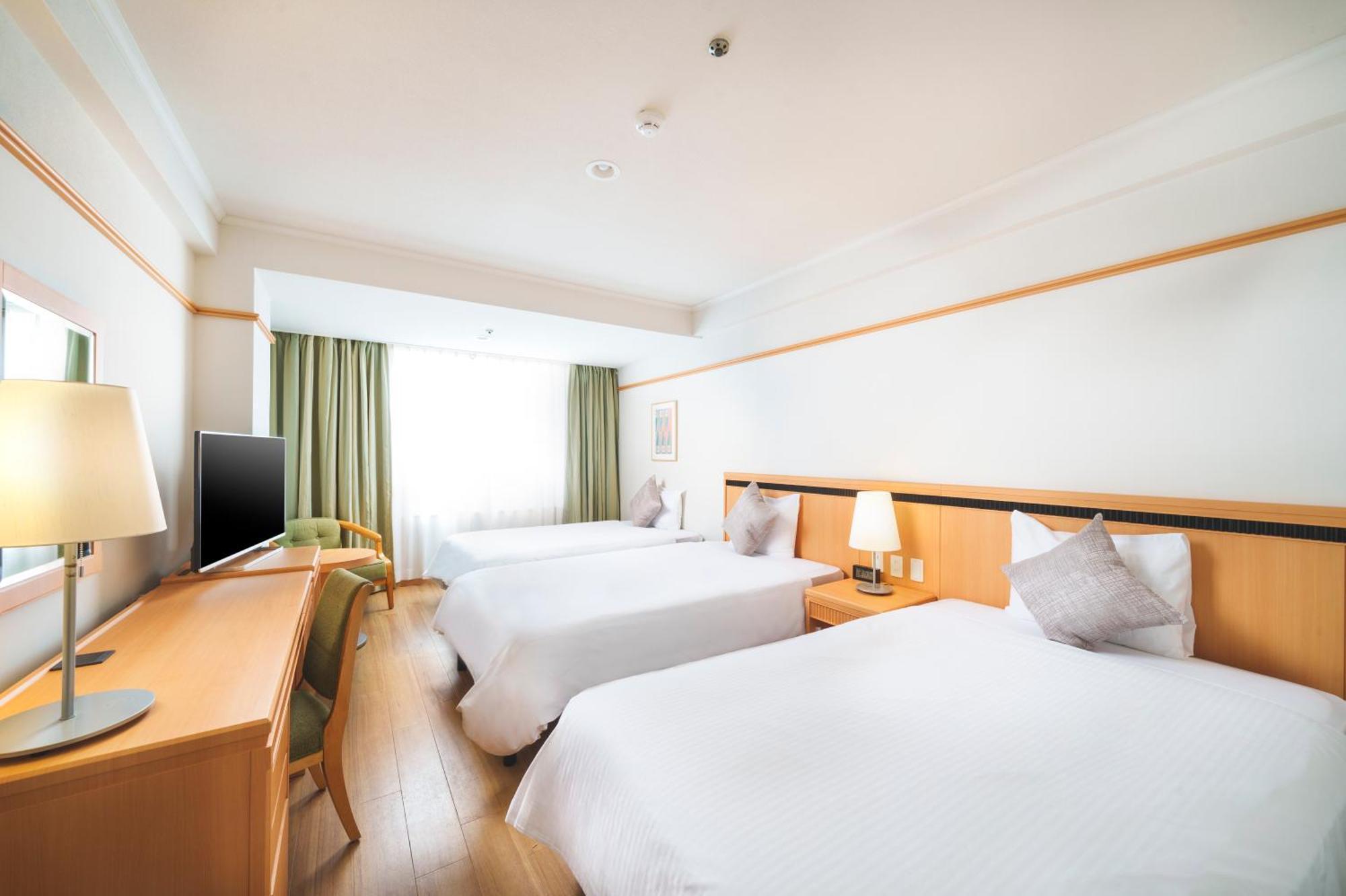 Orion Hotel Naha Cameră foto